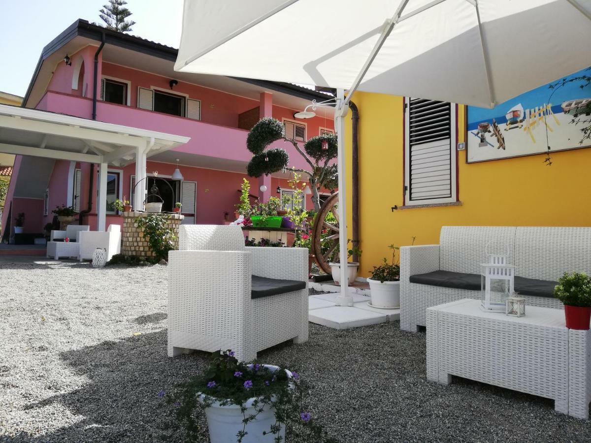 La Gramigna Villette Briatico Bagian luar foto